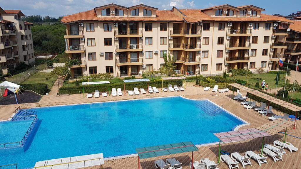 Renta BG Apartments in Tsarevo Buitenkant foto