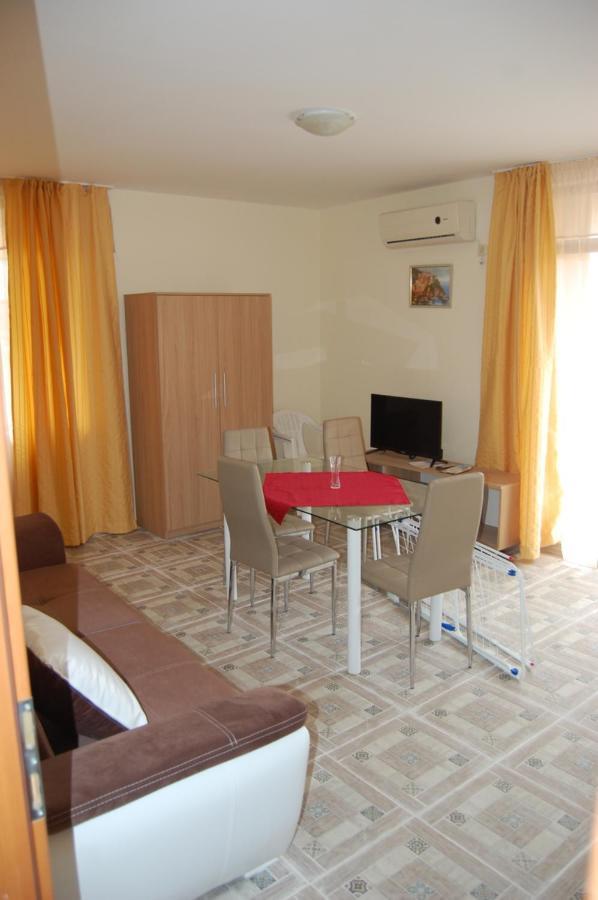 Renta BG Apartments in Tsarevo Buitenkant foto